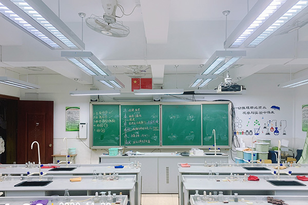 黑板灯教室灯安装标准尺寸教室照明改造目标