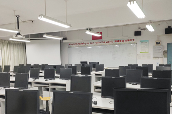 中小学各科室教室灯照明标准和要求