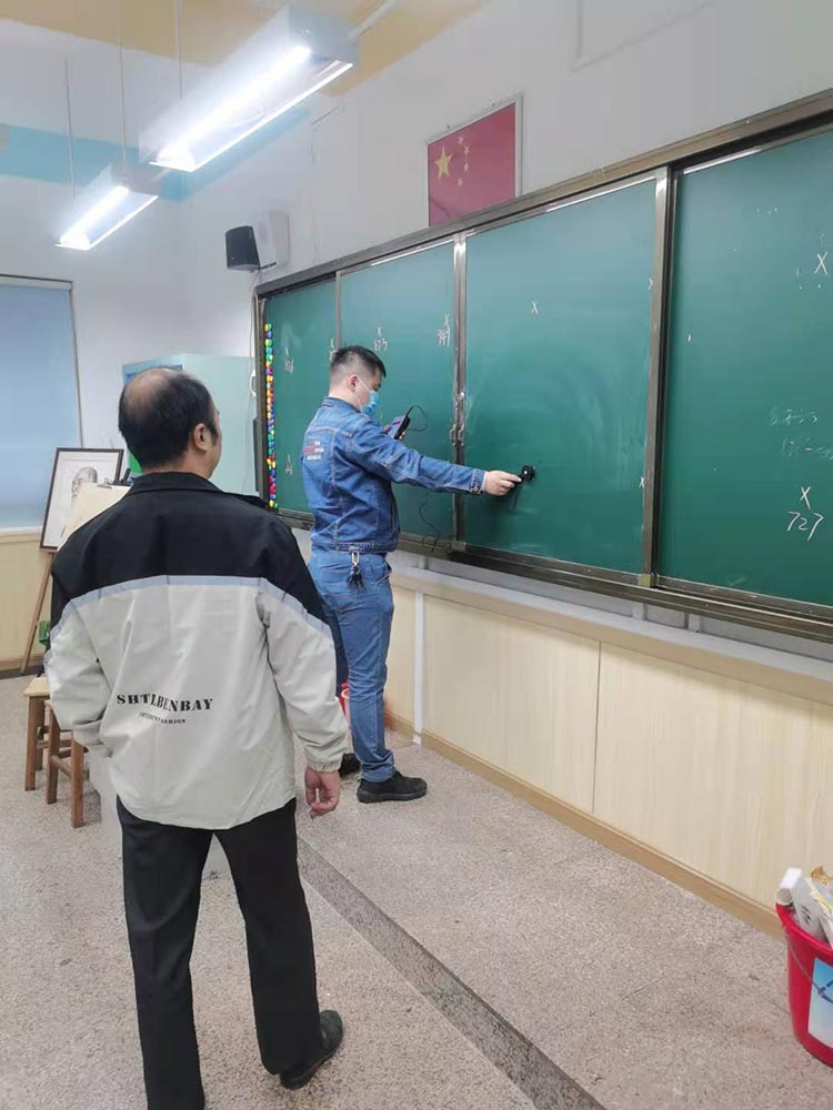 广州市瑶台小学LED教室护眼灯项目改造现场